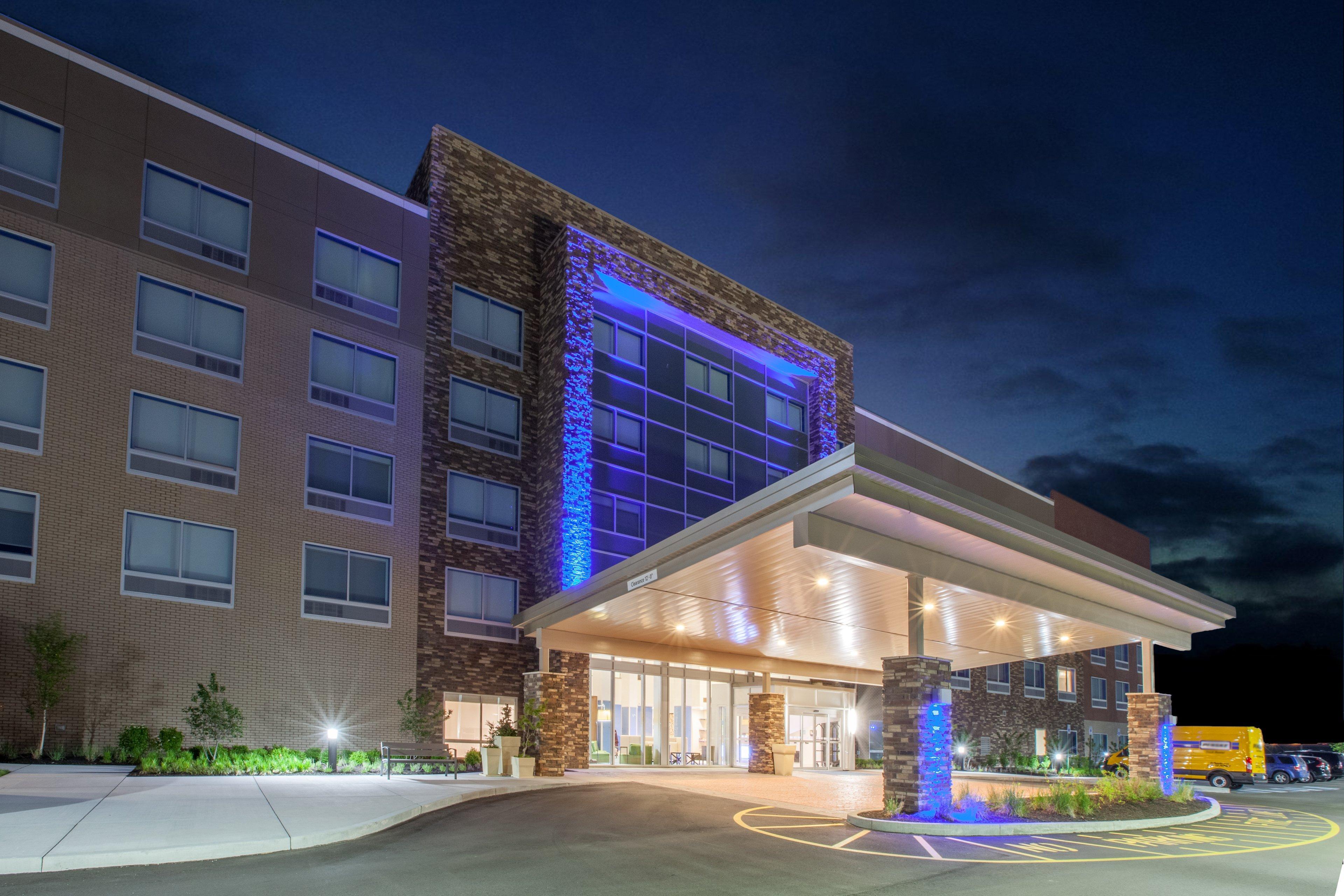 Holiday Inn Express & Suites - Indianapolis Ne - Noblesville Exterior foto